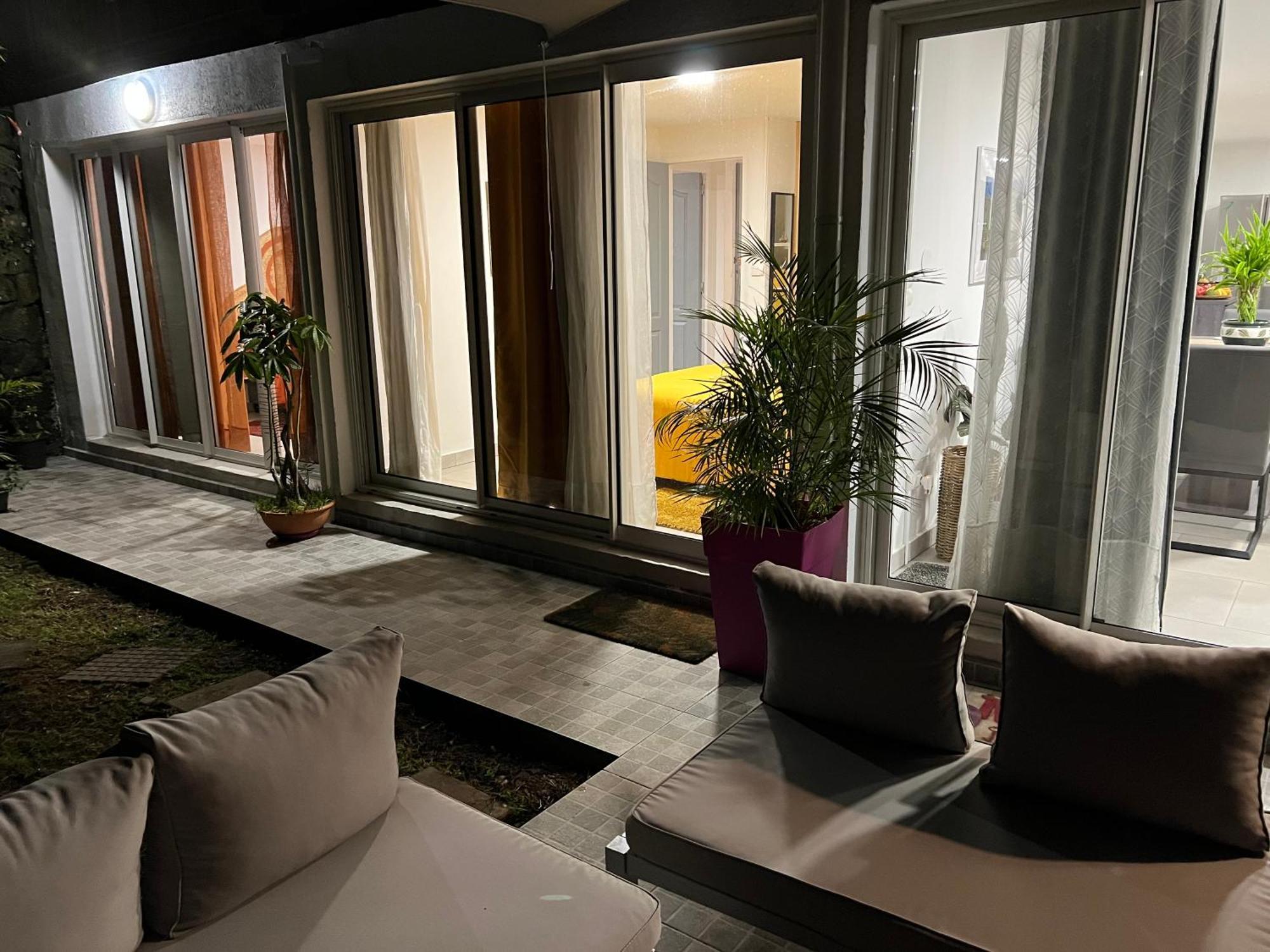Villa, Lossy Le Tampon Zewnętrze zdjęcie